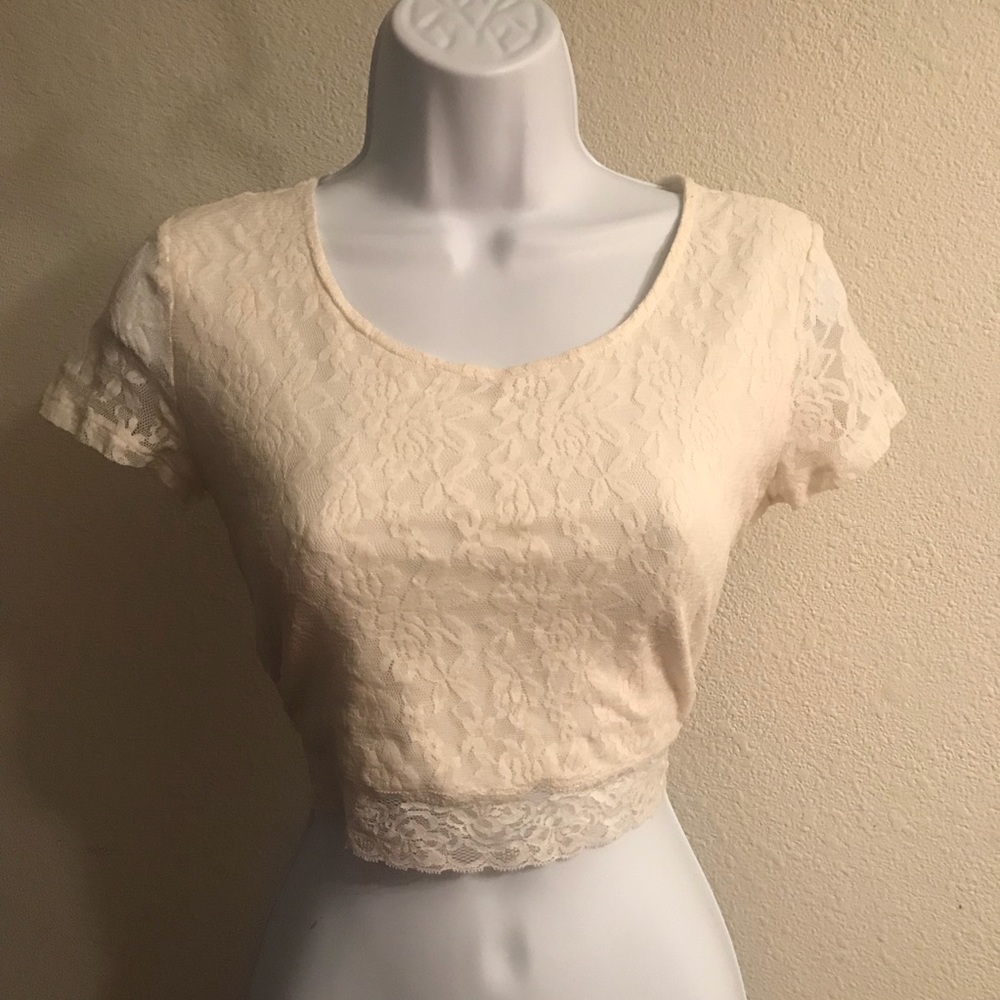 Y cream lace crop top
